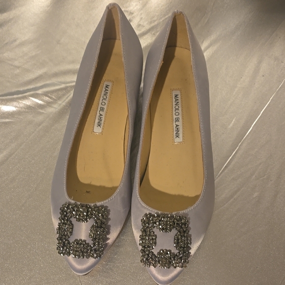 Manolo Blahnik | Shoes | Manolo Blahnik Womens Grey Flats | Poshmark